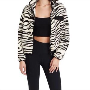 Revolve Plush Apparel Teddy Jacket Womens Small White/Black Sherpa Zebra Zip Up‎